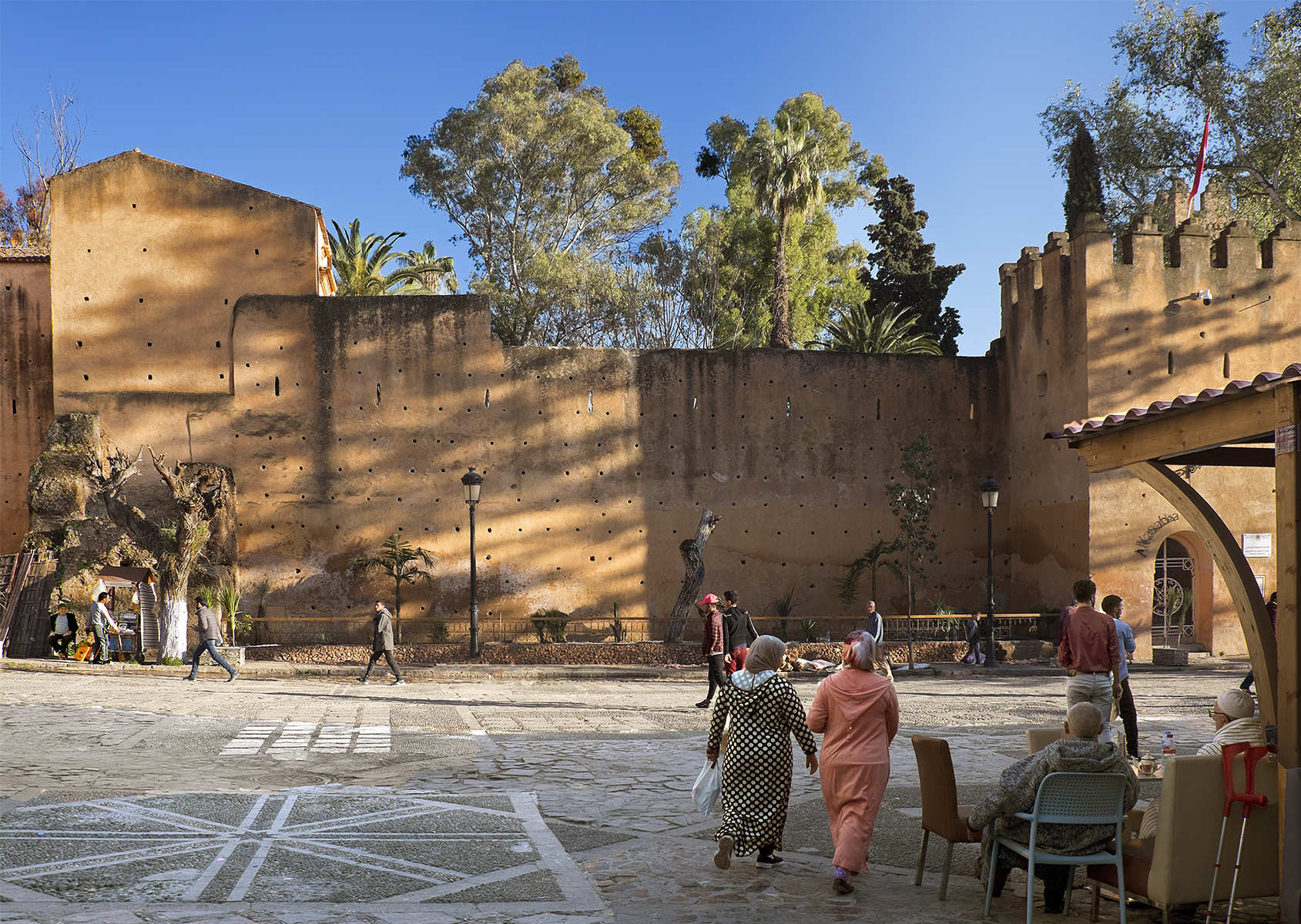 Plaza outside Casbah Walls, Chefchauen, Morocco<p><a class="nav-link" href="/content.html?page=6/#TA70" target="_top">Thumbnail</a>